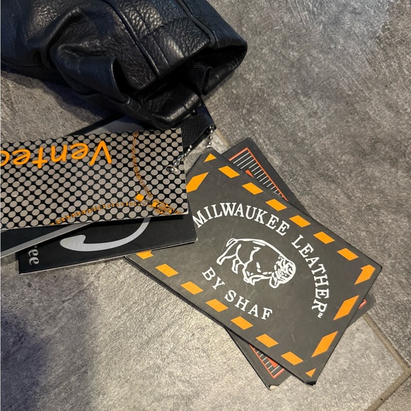 Women’s Leather Biker Jacket - Picture 9 of 9